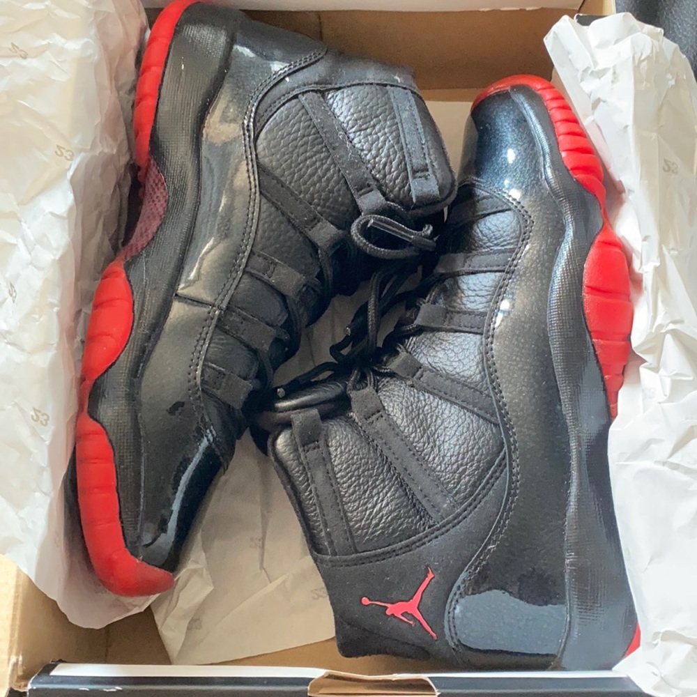 AIR JORDAN 11 RETRO '72-10'